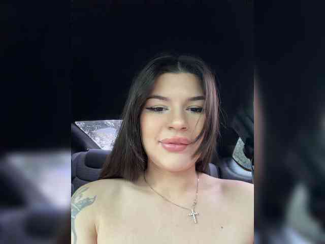 -MaybeBaby-'s chat room
