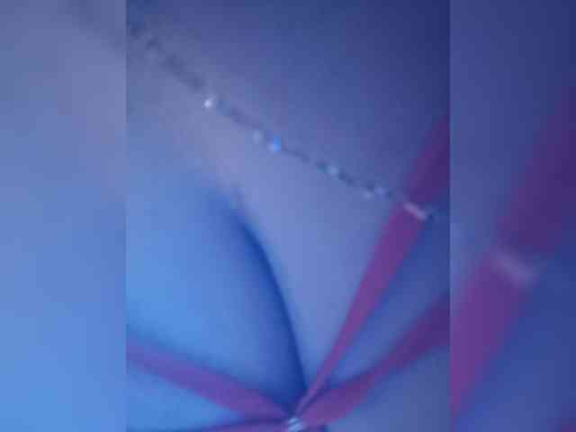 Her-Girl's chat room