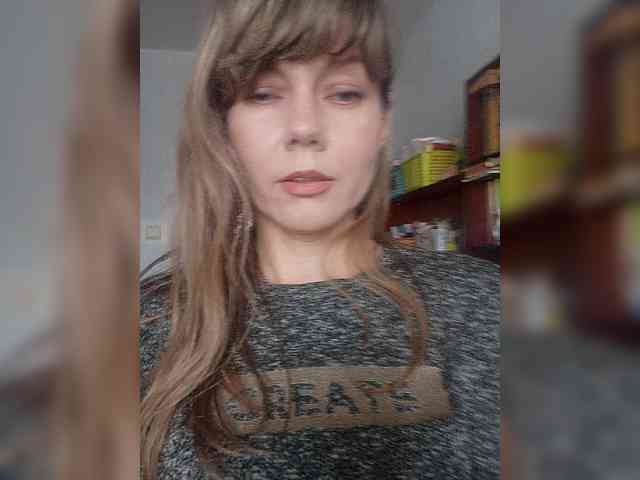 NinonDePeace's chat room