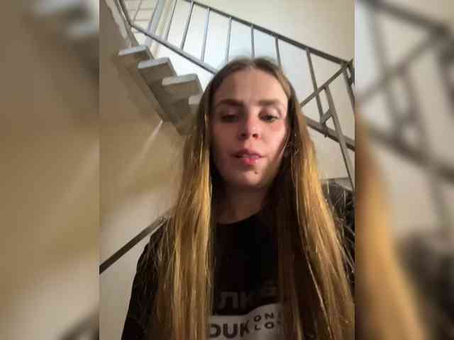 LolaSexxx's chat room