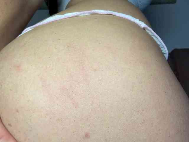 OrgazMia's chat room
