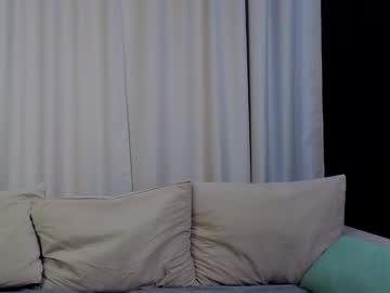 honey_bunny_96's chat room