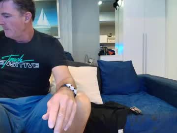 buddiup2's chat room