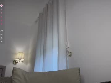 french_riv1era's chat room