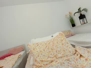 ehotlovea's chat room