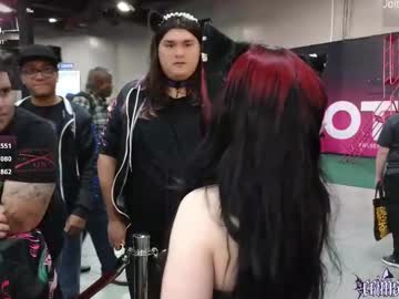 crimsonkitten's chat room