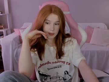 leahsthetics's chat room