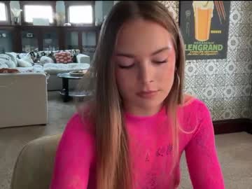 andreaelizabethxo's chat room