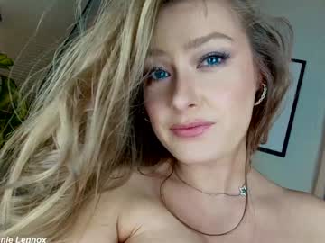 x_lily_x's chat room
