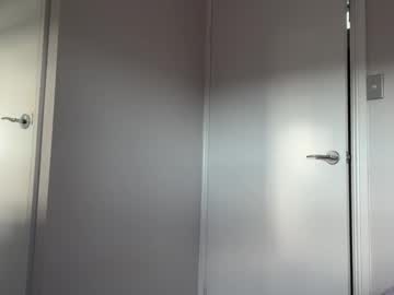 kittengirlxo's chat room