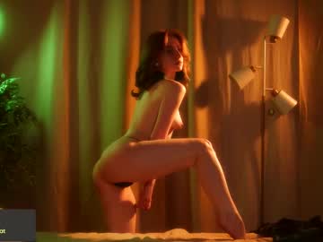 lizzy_blaze's chat room