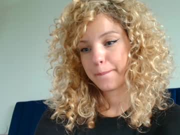 theislandgirl's chat room