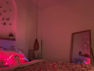 keirasworld's chat room