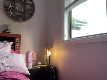 kittengirlxo's chat room
