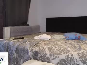 lenoreandjasonsroom's chat room