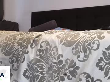 lenoreandjasonsroom's chat room