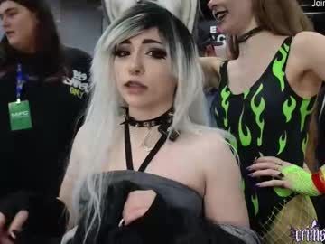 crimsonkitten's chat room