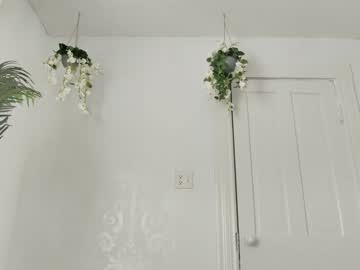 littlegreekflower's chat room