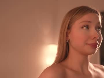 april_blush's chat room