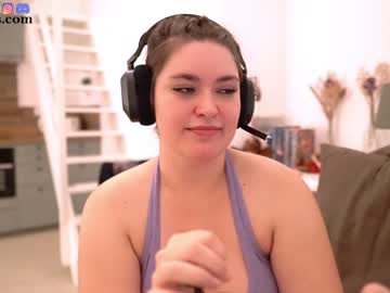 serareads's chat room