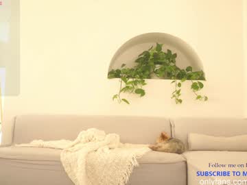 n_o_v_a's chat room