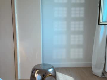 cleopatra_sinns's chat room