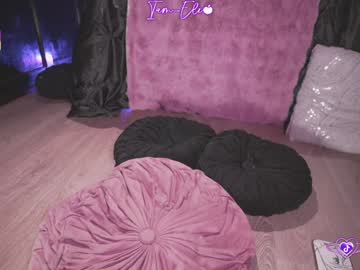iam_eli's chat room