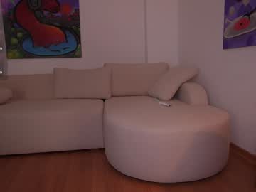 cutefacebigass's chat room