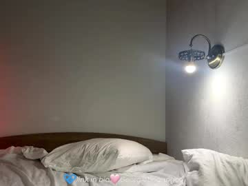 chloe_show's chat room