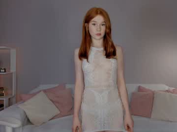 leahsthetics's chat room