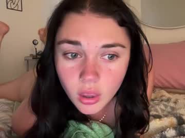 queencassidyy's chat room