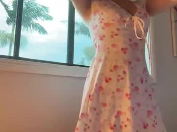 kittengirlxo's chat room