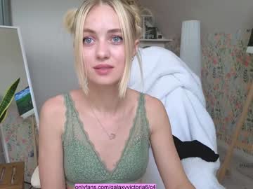 brilliantvictoria's chat room