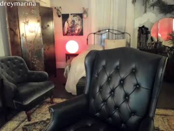 audrey_'s chat room