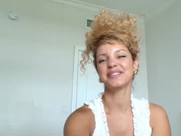 theislandgirl's chat room
