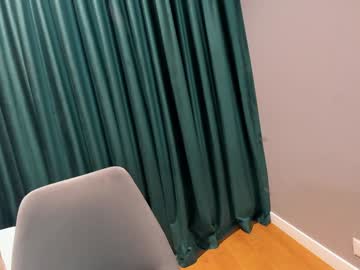 ehotlovea's chat room