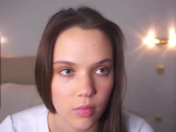 fannyedger's chat room