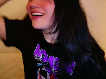 annatigarr's chat room