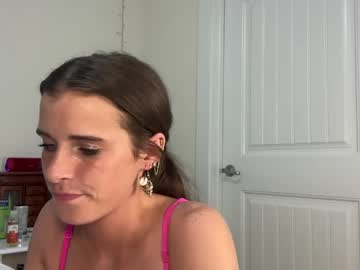 yourgirlnicolexo's chat room