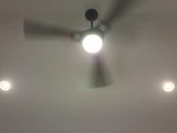 bi_sexualmilf's chat room