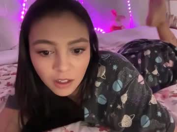 keirasworld's chat room
