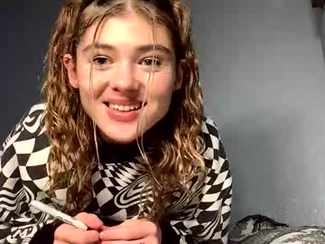 lil_luca's chat room
