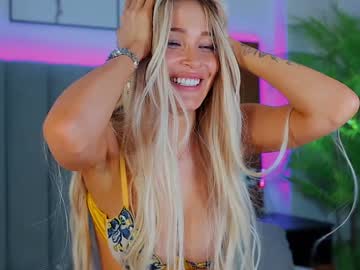 kirsten_xxx's chat room