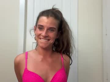 yourgirlnicolexo's chat room