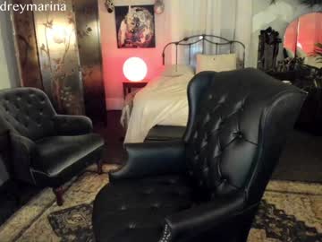 audrey_'s chat room