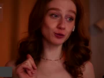 lizzy_blaze's chat room