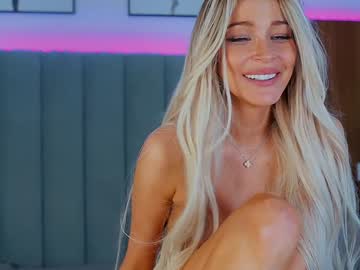 kirsten_xxx's chat room