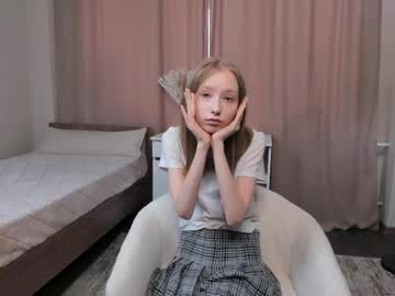lynetcheckley's chat room