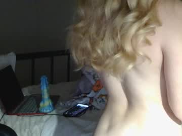 carolinecowgirl's chat room