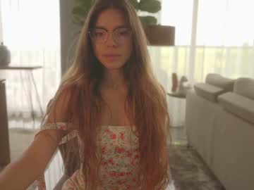 emma_lu1's chat room